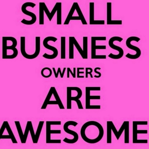 🩷 WELCOME TO •STRAWBERRi CHIC•🍓🩷 MAKE ME AN OFFER! - Picture 6 of 9